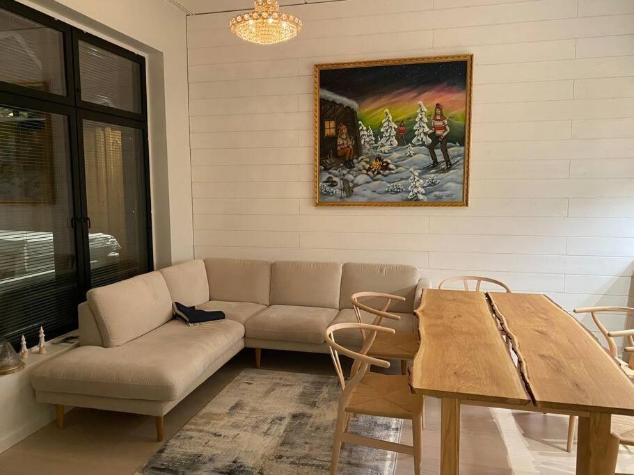Levi Diamonds Luxury Ski-In&Out &Private Jacuzzi Sirkka Exterior foto